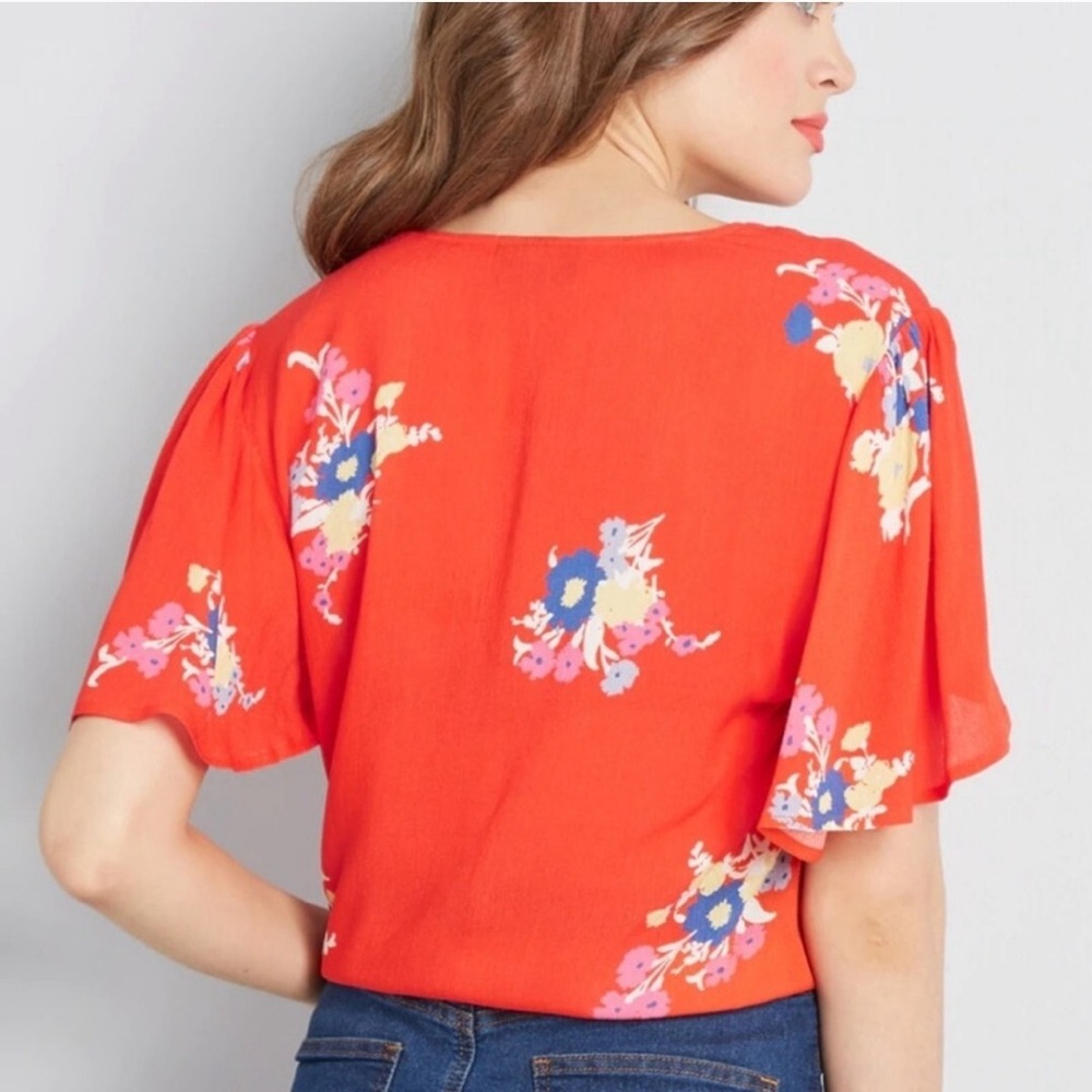 ModCloth Cropped Breezy Tendency Top Red Orange Floral Front Tie Plus Size 4X - Picture 2 of 15